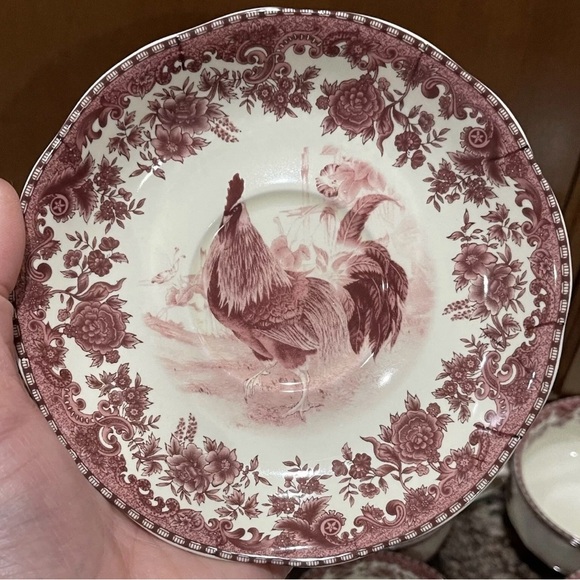 William James Farm Yard - Red by Jay Import - Picture 16 of 16